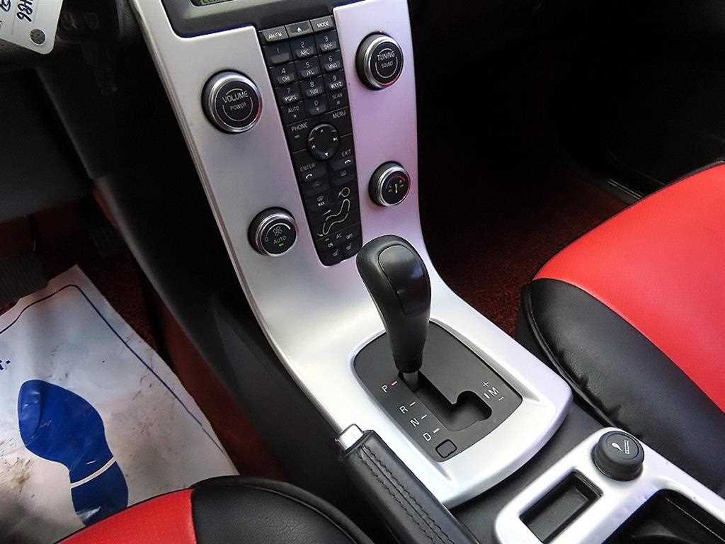 Volvo C30 — photo 10
