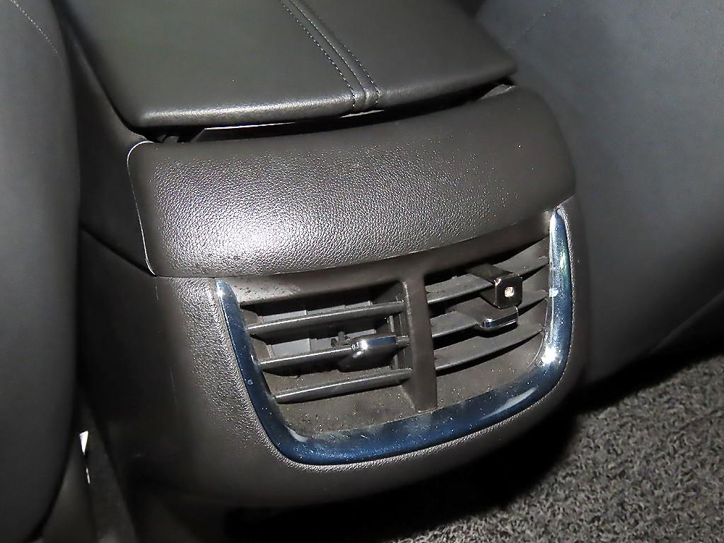 CHEVROLET Malibu — photo 16