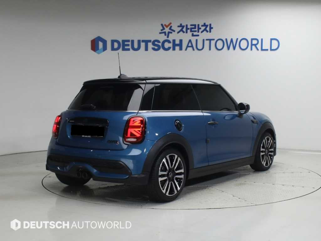Mini Cooper — photo 02