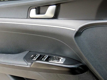 Kia K5 — photo 11