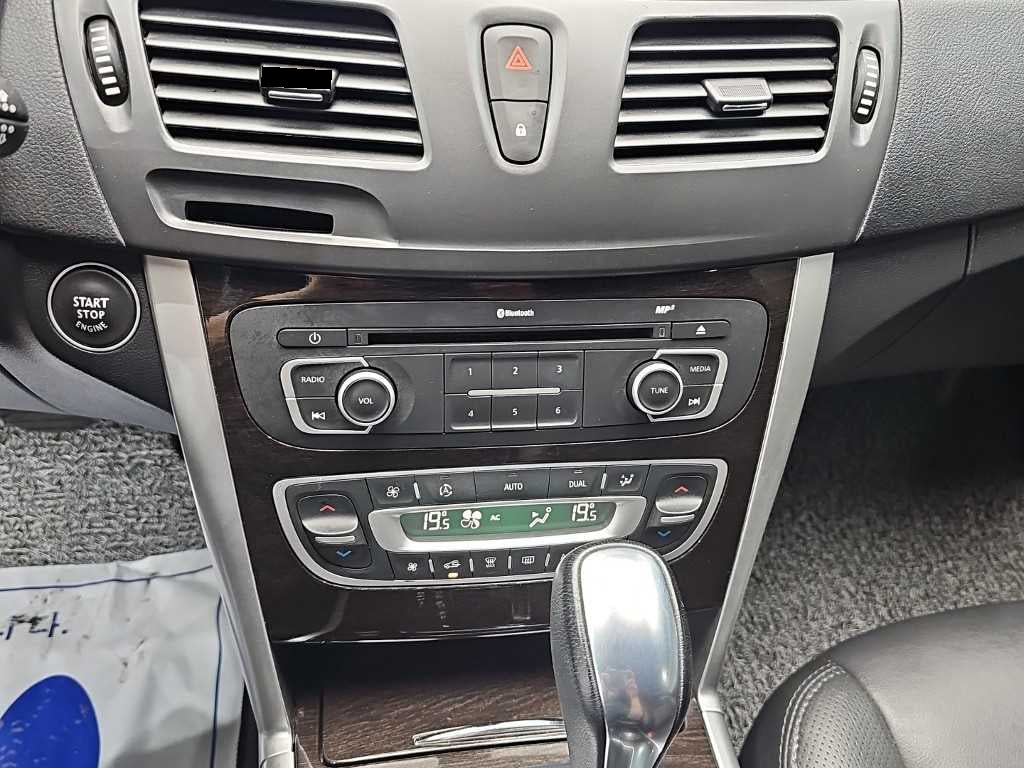RENAULT SM5  — photo 10