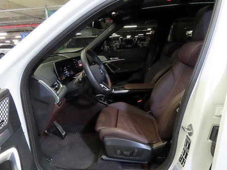 BMW X1 — photo 06