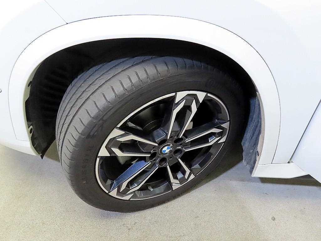 BMW X1 — photo 20