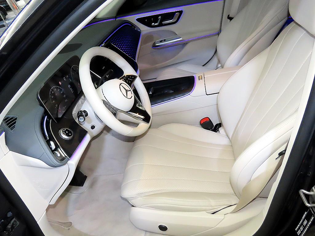 Mercedes-Benz E-Class — photo 06
