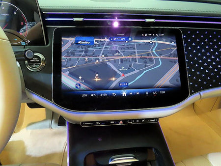 Mercedes-Benz E-Class — photo 11