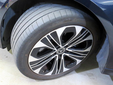 Mercedes-Benz E-Class — photo 20