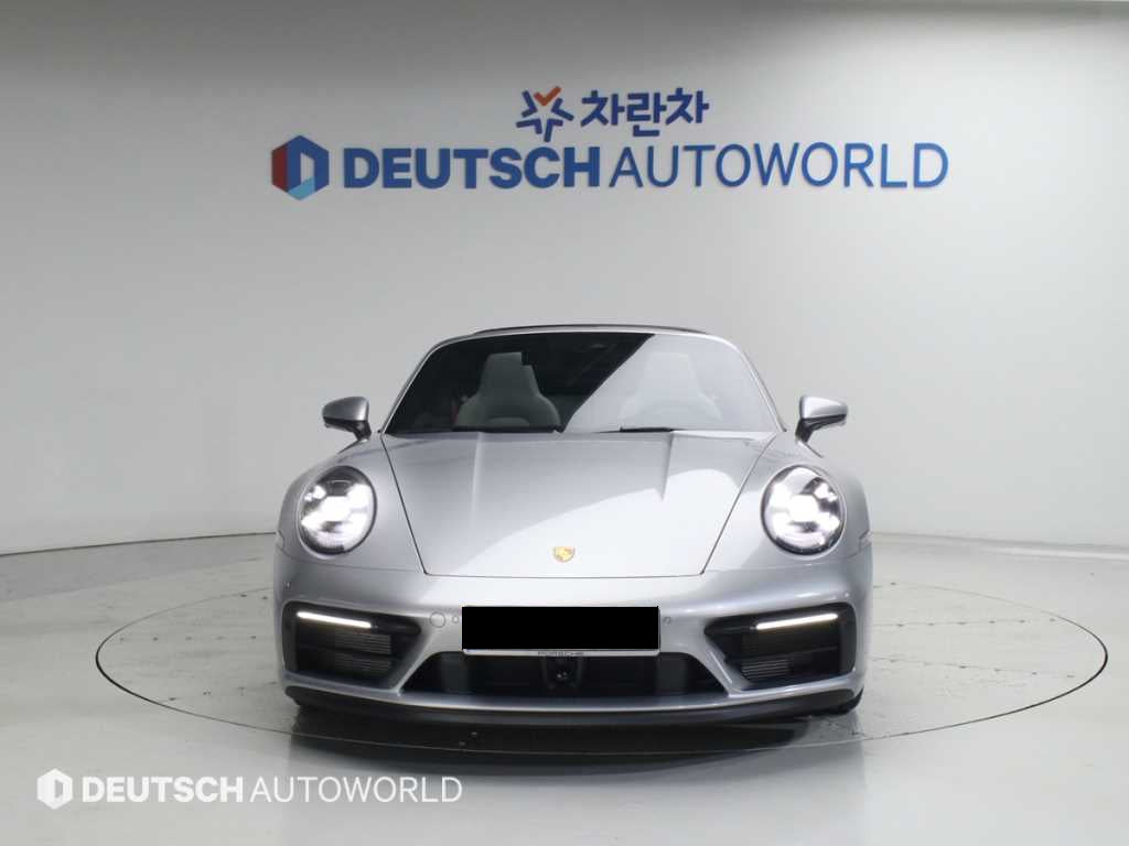 Porsche 911 — photo 03
