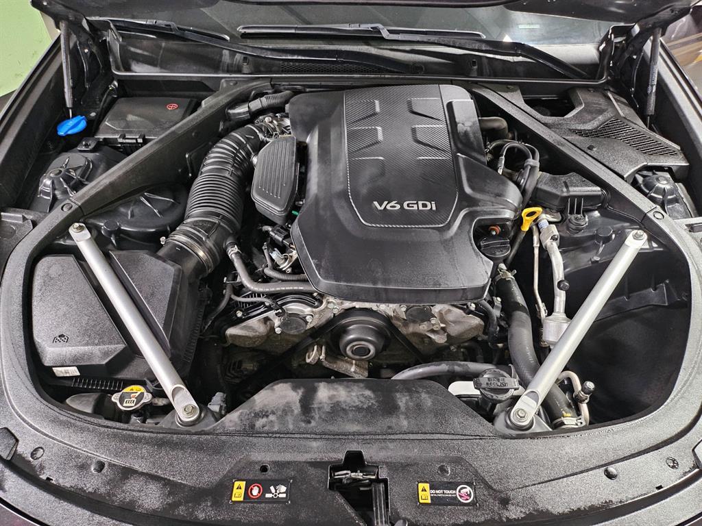 Kia K9 — photo 20