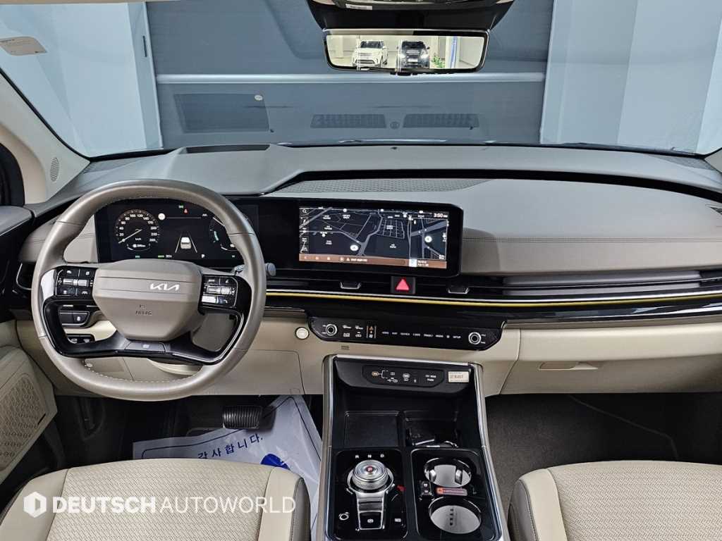 Kia Carnival — photo 07