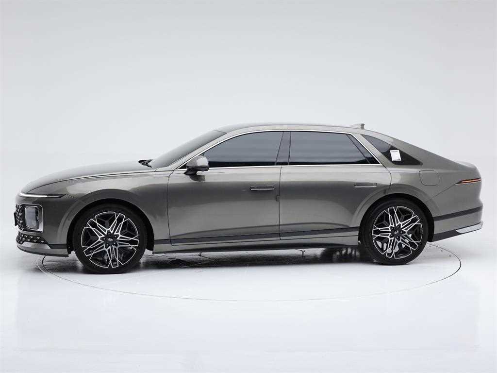 Hyundai Grandeur — photo 03