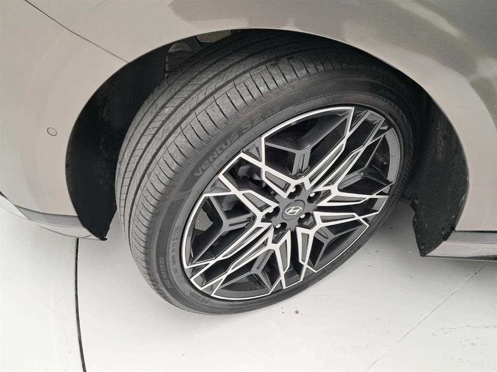 Hyundai Grandeur — photo 20