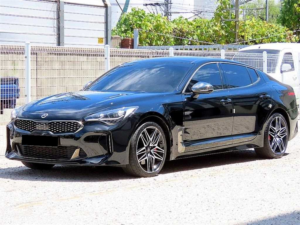 Kia Stinger — photo 02
