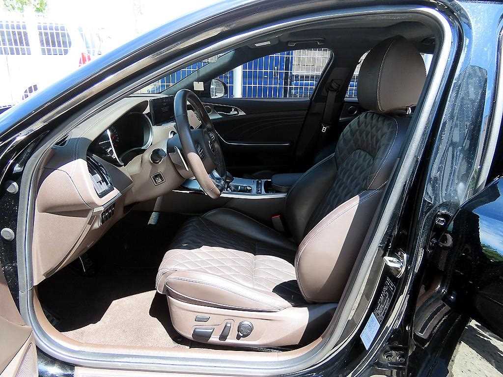 Kia Stinger — photo 05