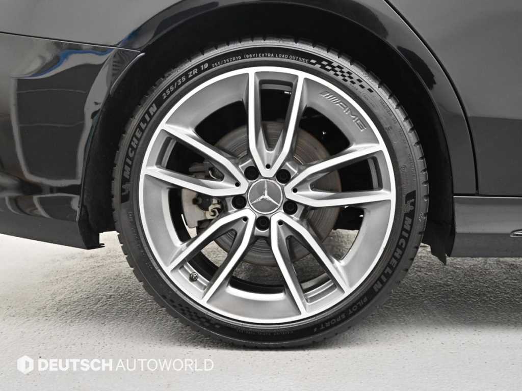 Mercedes-Benz C-Class — photo 05