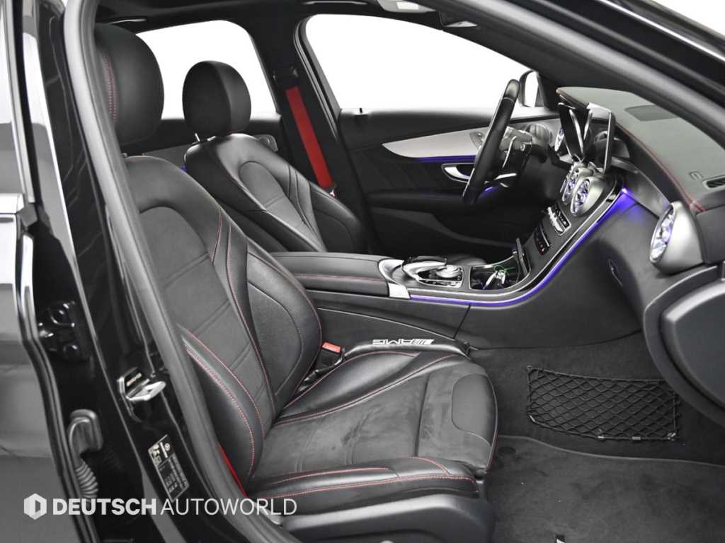 Mercedes-Benz C-Class — photo 10