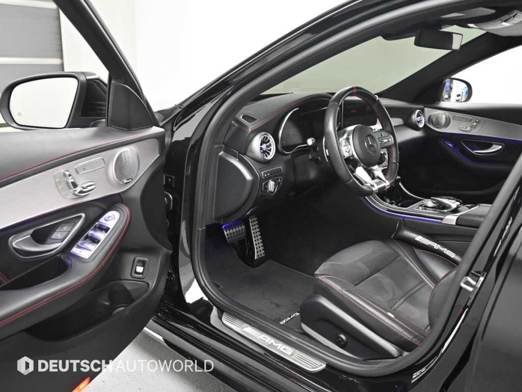 Mercedes-Benz C-Class — photo 11