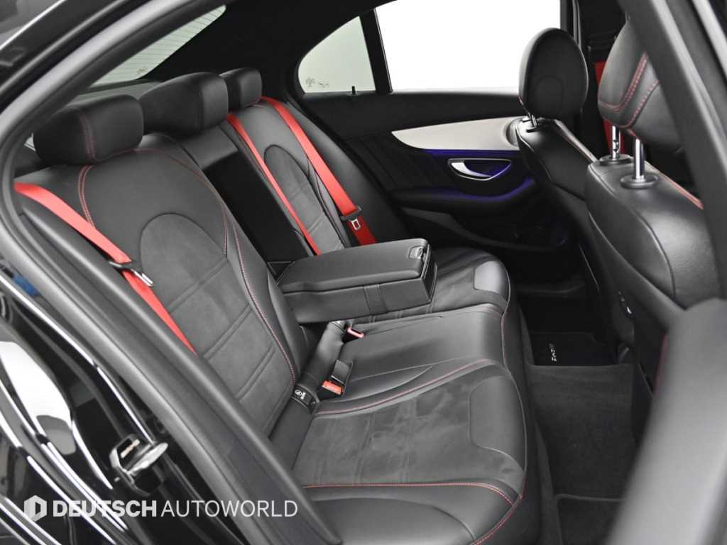 Mercedes-Benz C-Class — photo 12