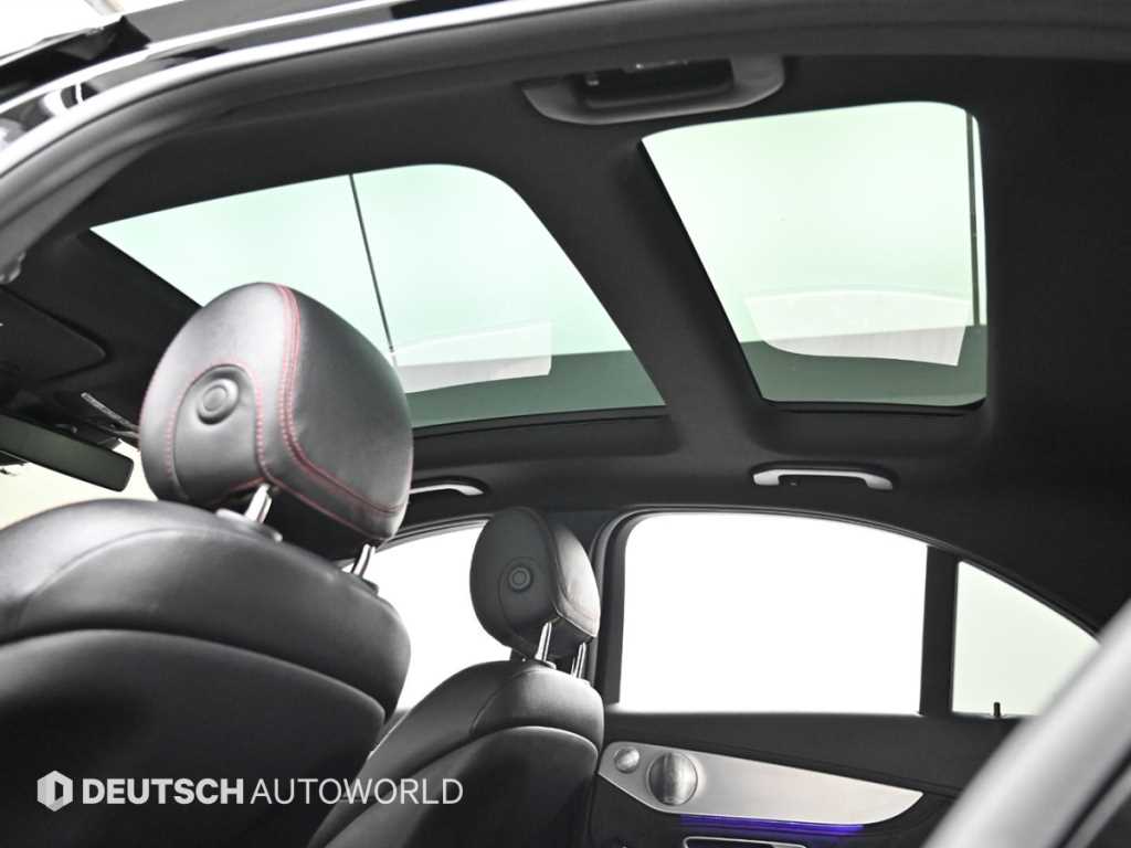Mercedes-Benz C-Class — photo 18