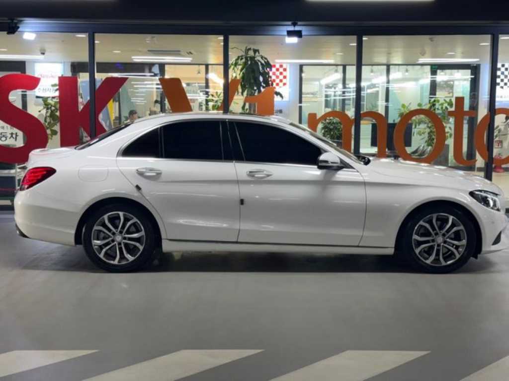 Mercedes-Benz C-Class — photo 03