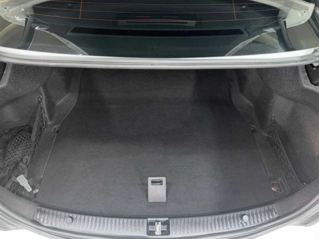 Mercedes-Benz C-Class — photo 18
