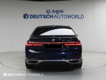 BMW 7-Series — photo 04