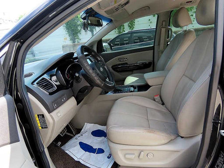 Kia Carnival — photo 05