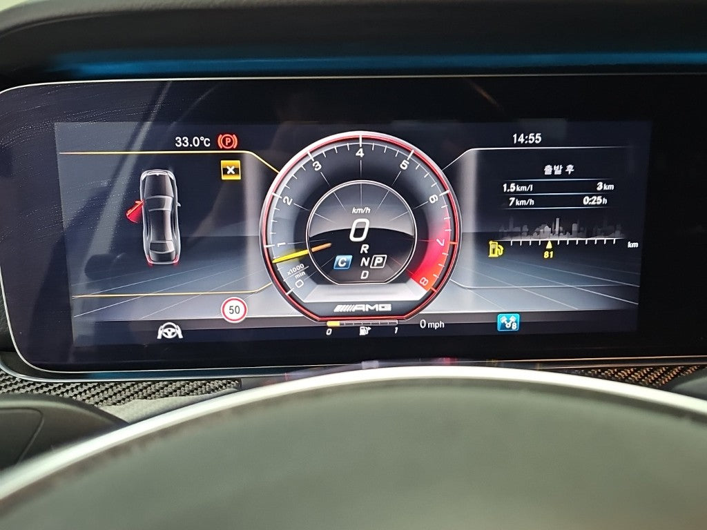 Mercedes-Benz E-Class — photo 06