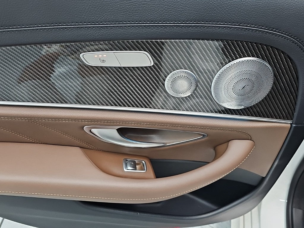 Mercedes-Benz E-Class — photo 13