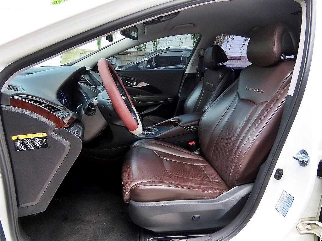 Hyundai Grandeur — photo 05