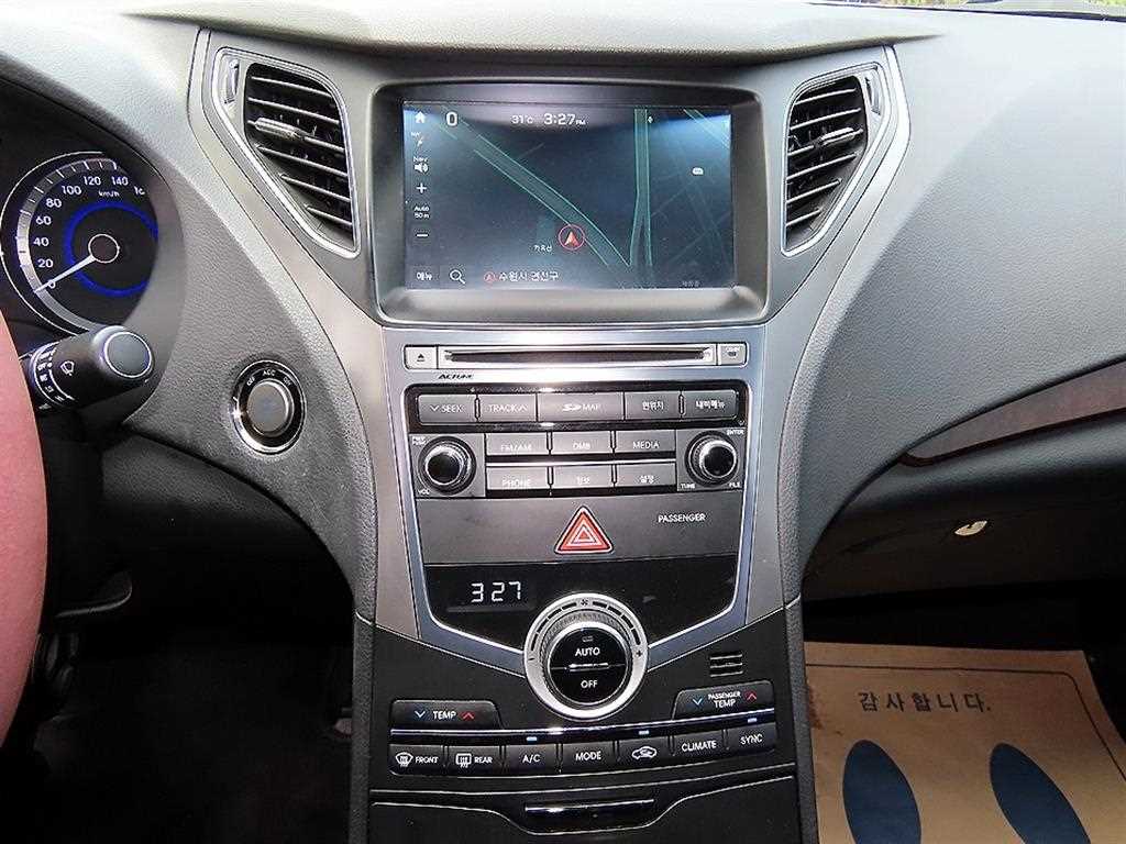 Hyundai Grandeur — photo 13