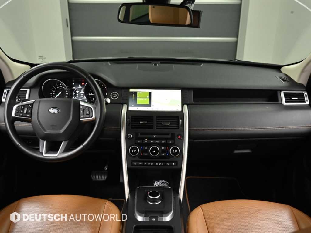 Land Rover Discovery Sport — photo 07