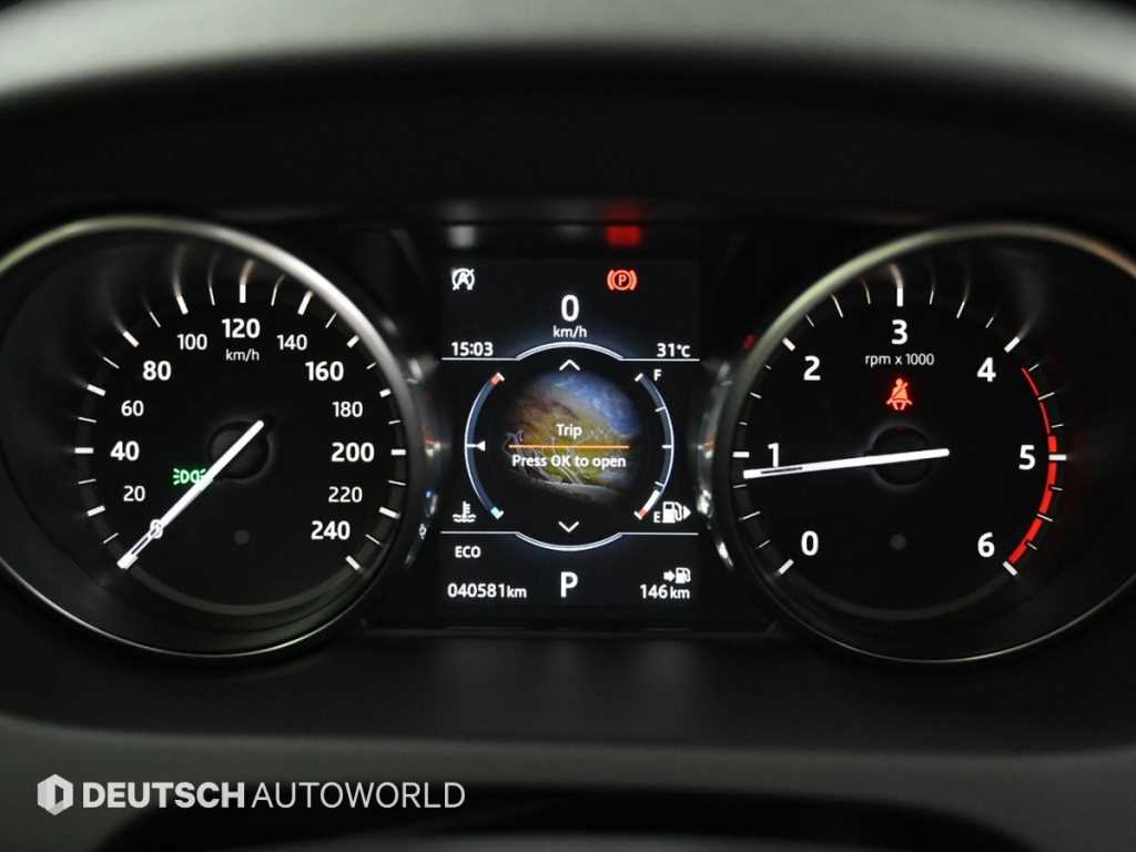 Land Rover Discovery Sport — photo 08