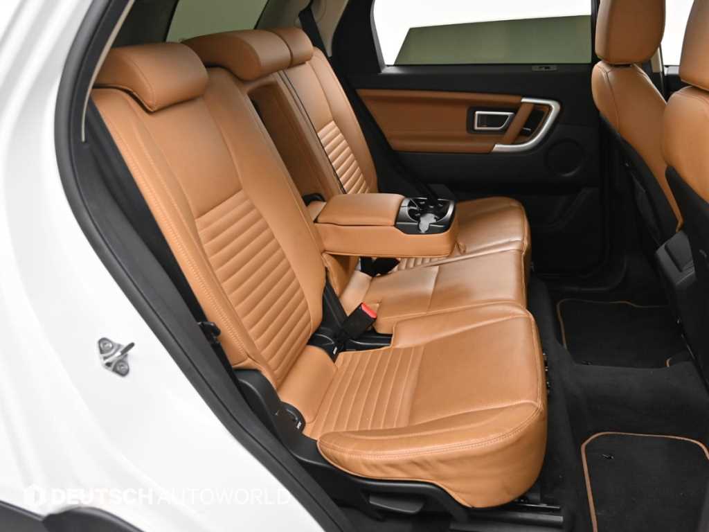Land Rover Discovery Sport — photo 12