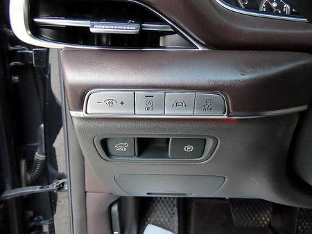 Genesis GV80 — photo 12