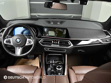 BMW X5 — photo 07