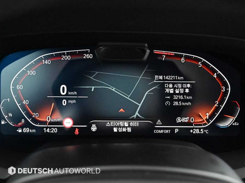 BMW X5 — photo 08