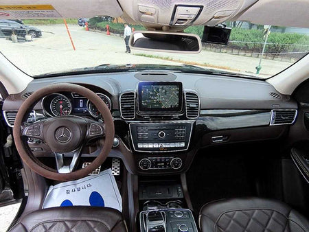 Mercedes-Benz GLS-Class — photo 08