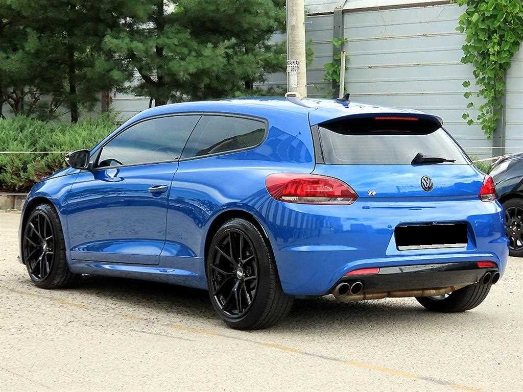 Volkswagen Scirocco — photo 03