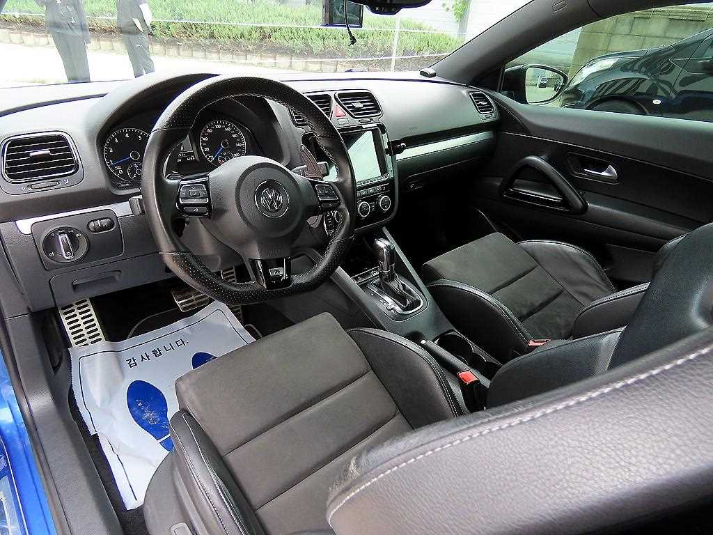 Volkswagen Scirocco — photo 07