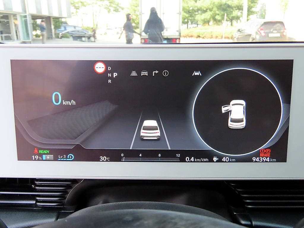 Hyundai Ioniq5 — photo 09