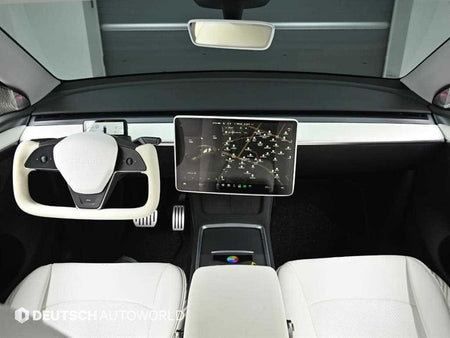 Tesla Model Y — photo 07