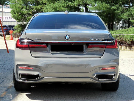 BMW 7-Series — photo 04