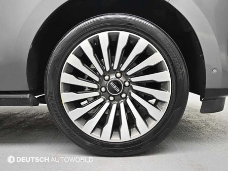 Lincoln Navigator — photo 05