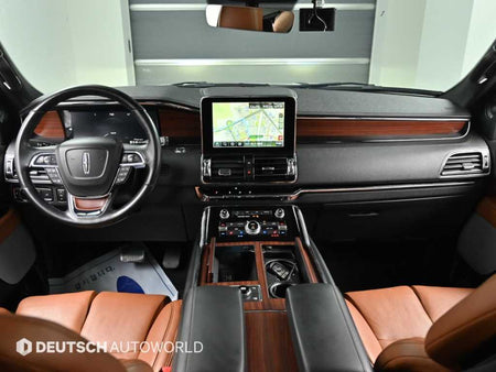 Lincoln Navigator — photo 07