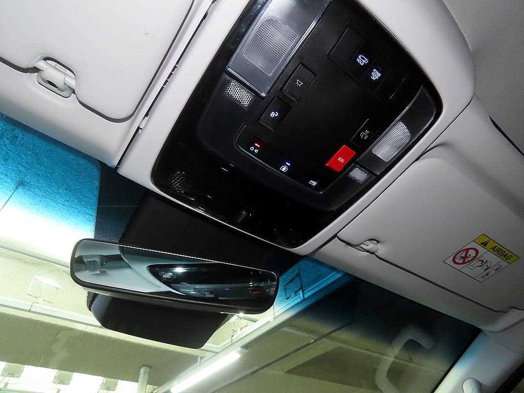 Hyundai Staria — photo 15