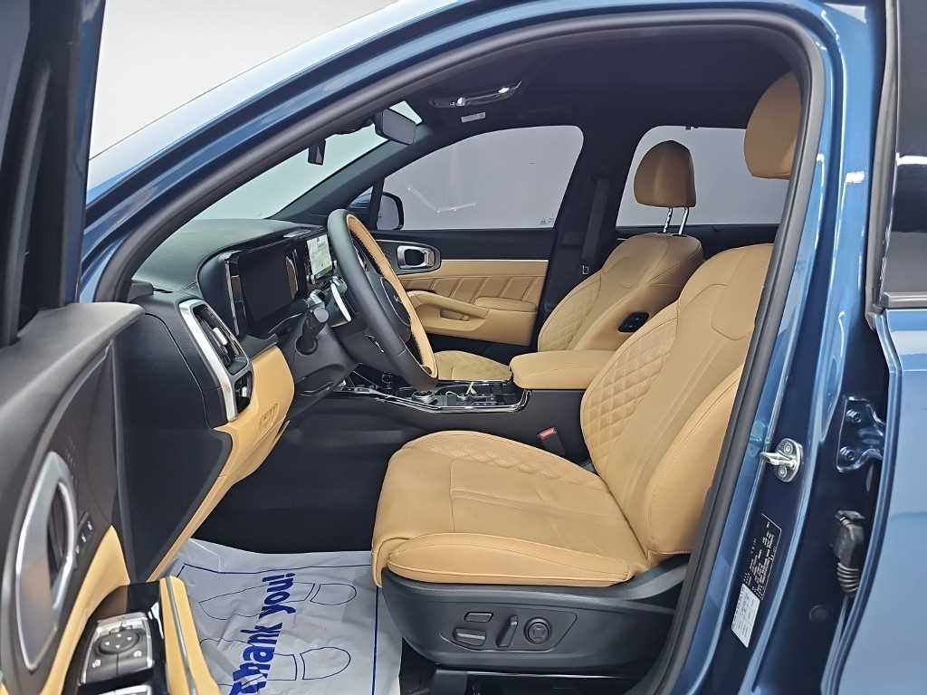 Kia Sorento — photo 11