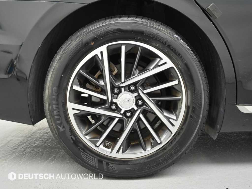 Hyundai Grandeur — photo 05