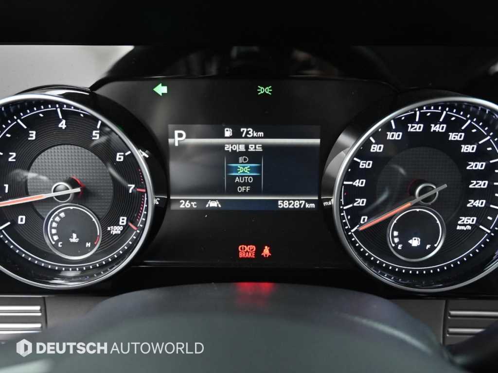 Hyundai Grandeur — photo 08