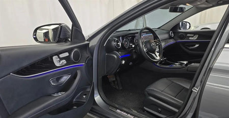 Mercedes-Benz E-Class — photo 09