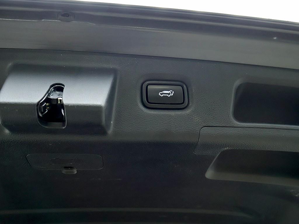 Hyundai Santafe — photo 15